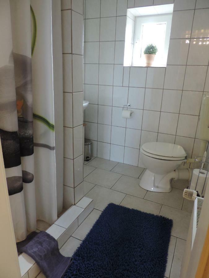 Ferienwohnung Rot Hohenfelde  エクステリア 写真