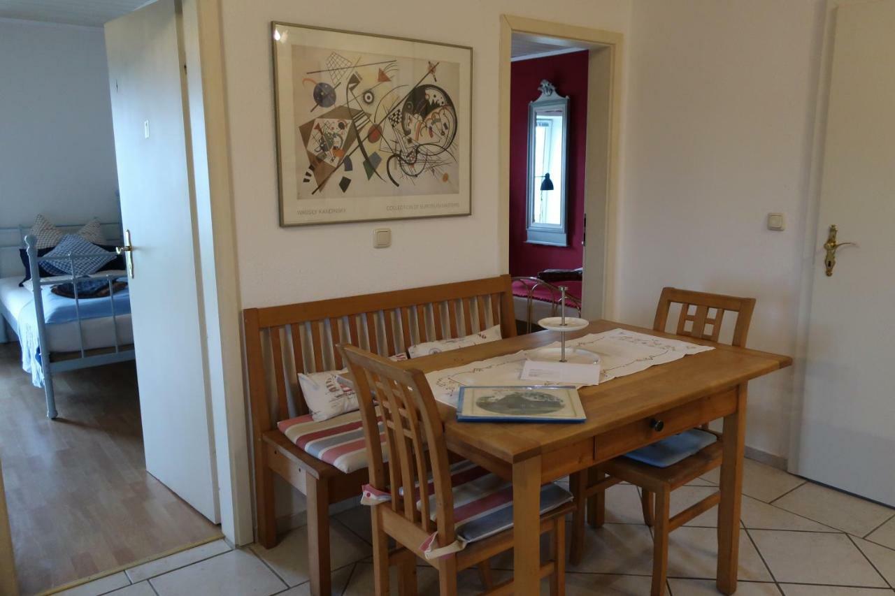 Ferienwohnung Rot Hohenfelde  エクステリア 写真