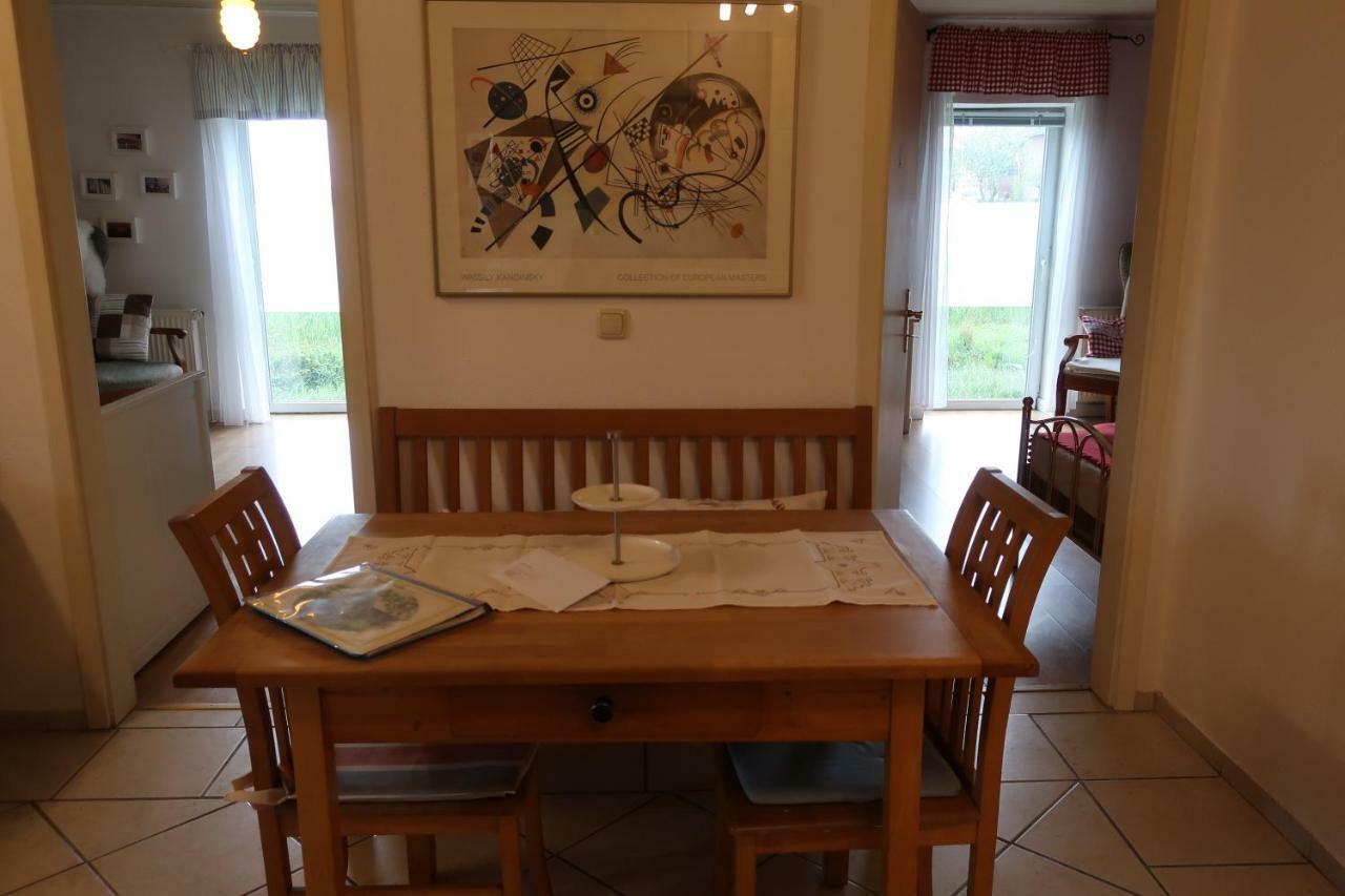 Ferienwohnung Rot Hohenfelde  エクステリア 写真